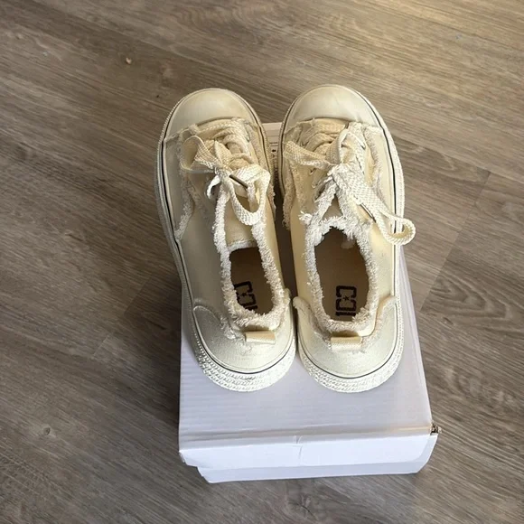 🎉Women's Cream Canvas Sneakers - Picture 4 of 6